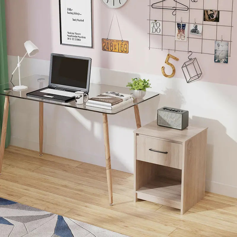 Houten nachtkastje met lade en open opbergplank